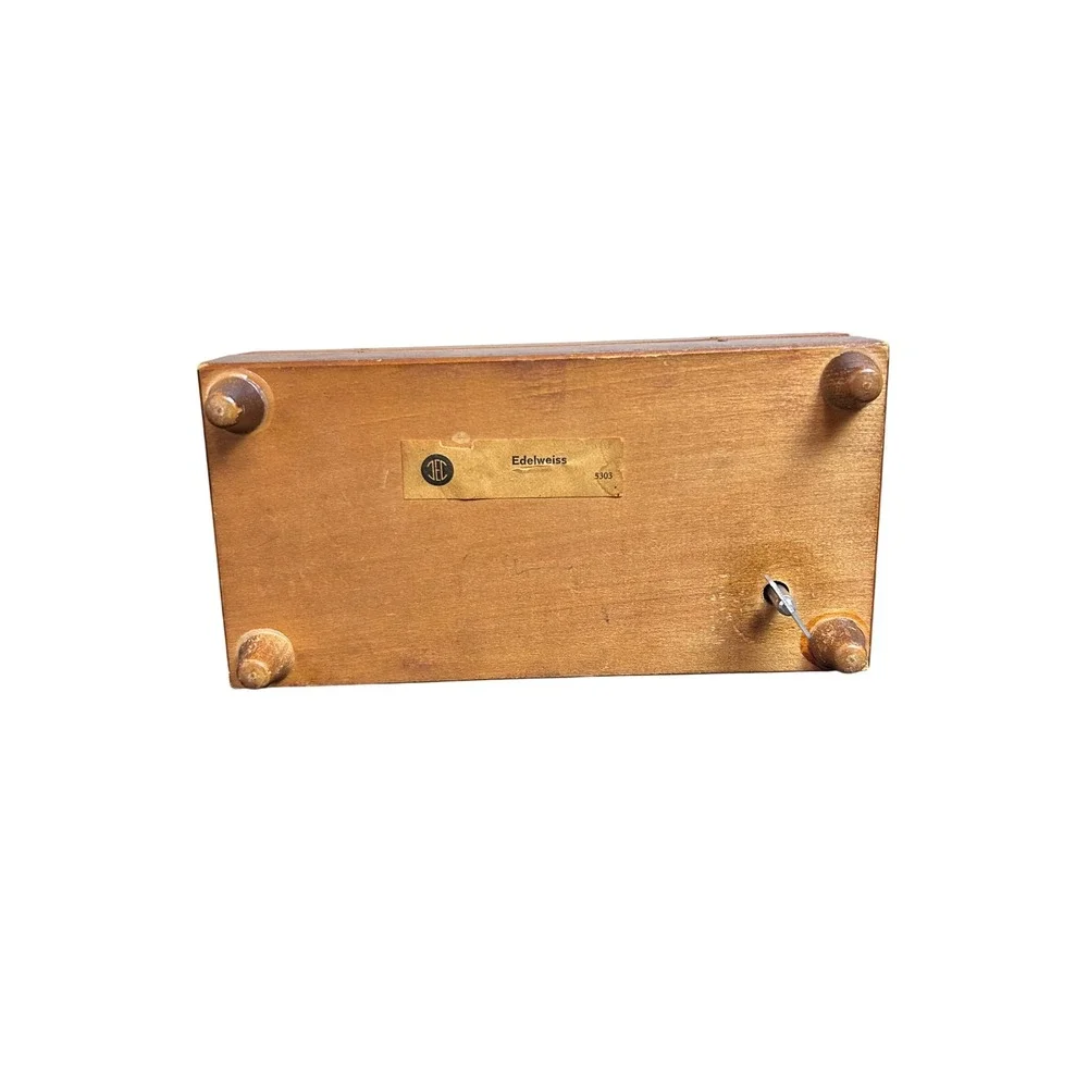 Vintage Edelweiss Cuendet Swiss Music Box‎ Wooden Trinket Jewelry  Works Crests